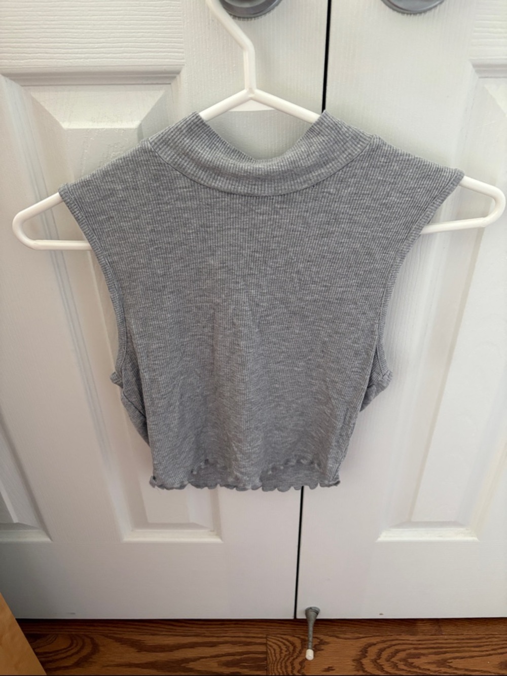 2 for 8$ Ribbed Sleeveless Mock Neck Crop Top